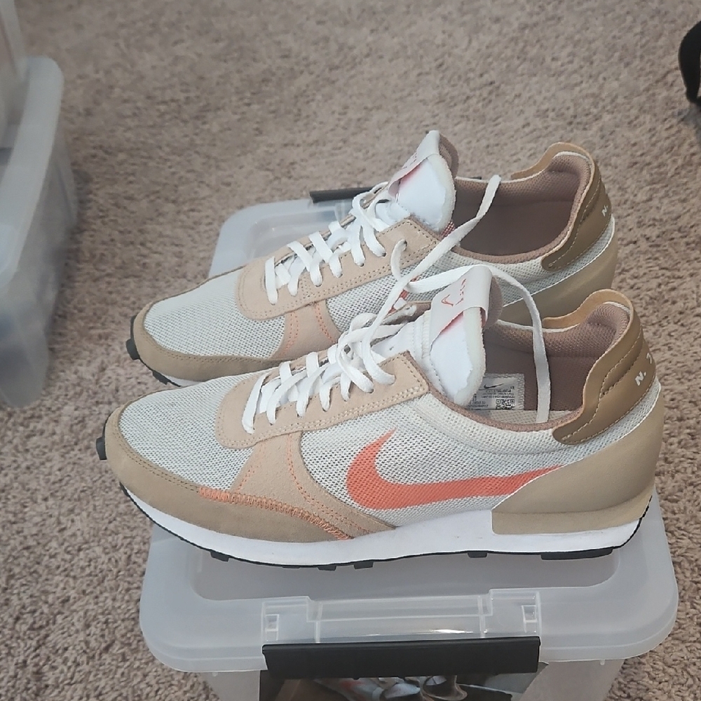 Nike Beige and Orange Sneakers